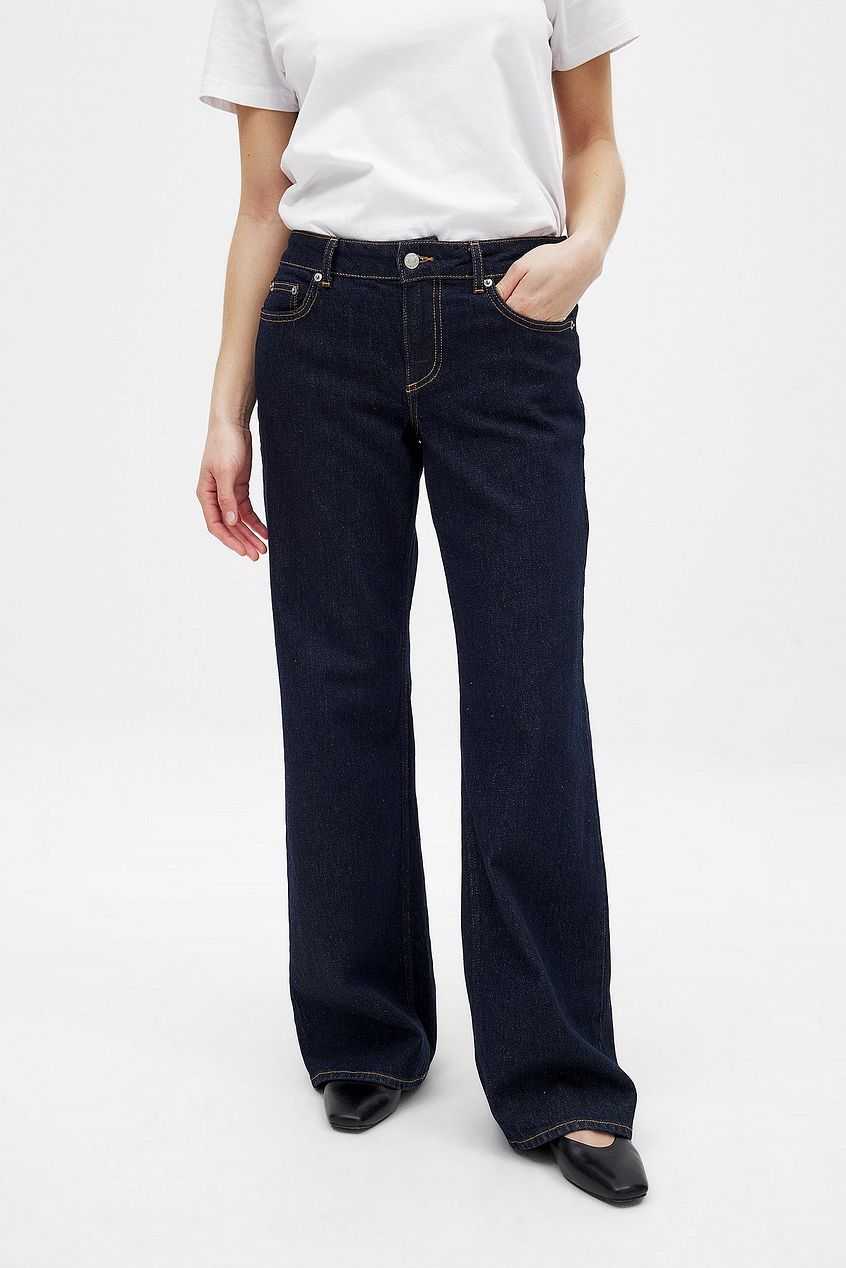 Flared Low Jeans
